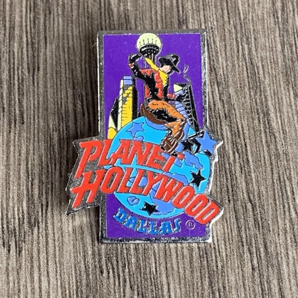 Planet Hollywood Dallas TX. Souvenir Collectible Pin Back Button - Picture 1 of 3